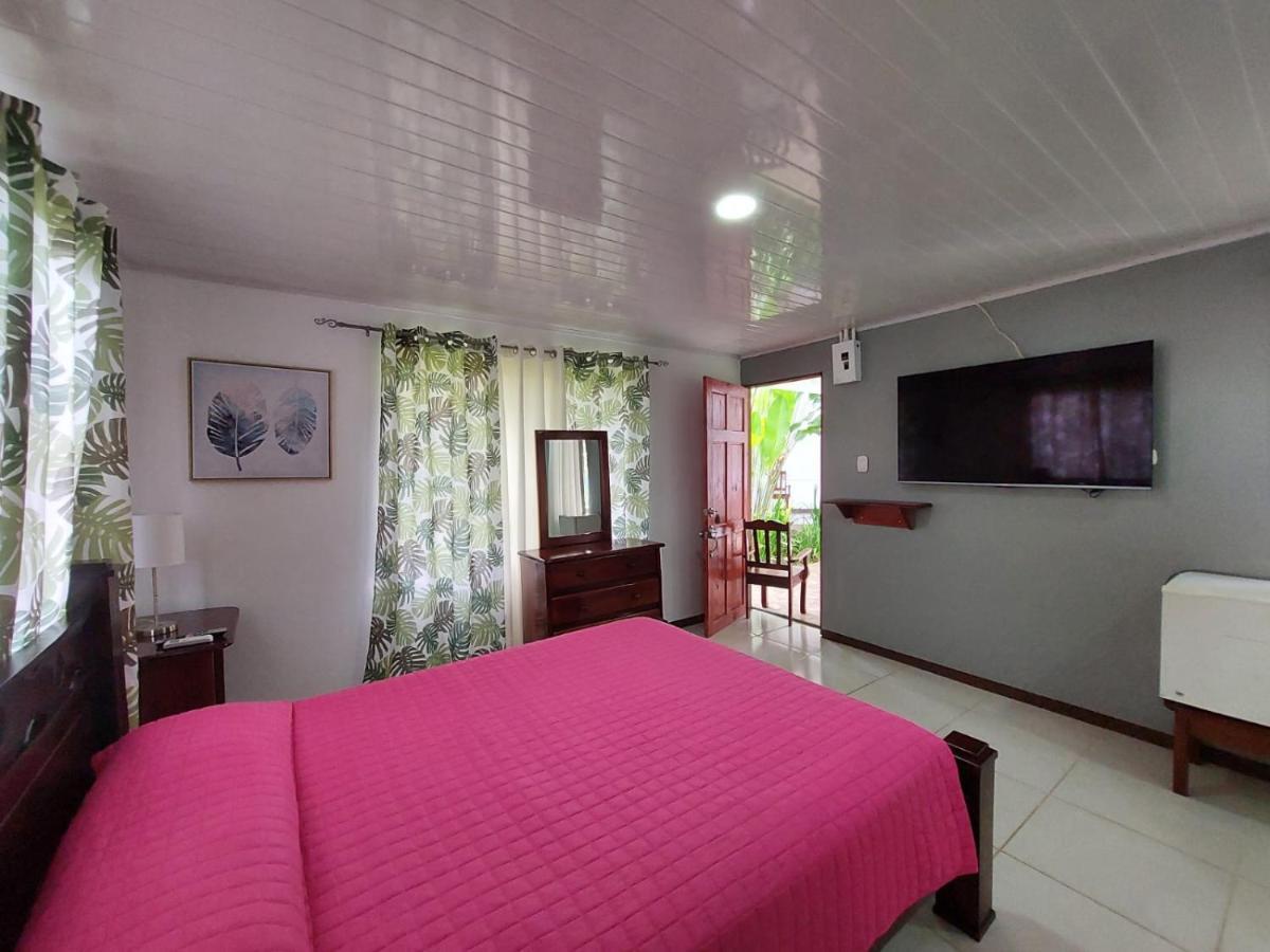 Hotel Pez Gallo Golfito Dış mekan fotoğraf