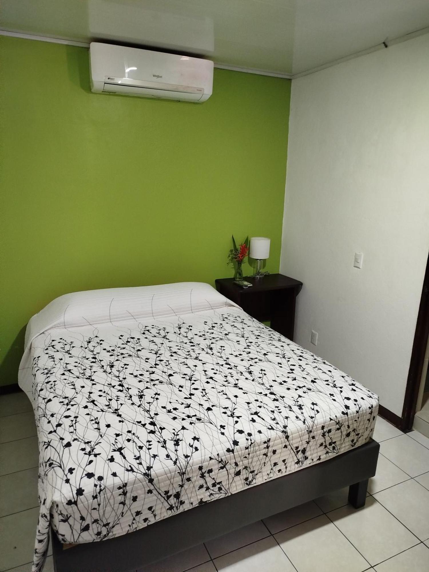 Hotel Pez Gallo Golfito Dış mekan fotoğraf