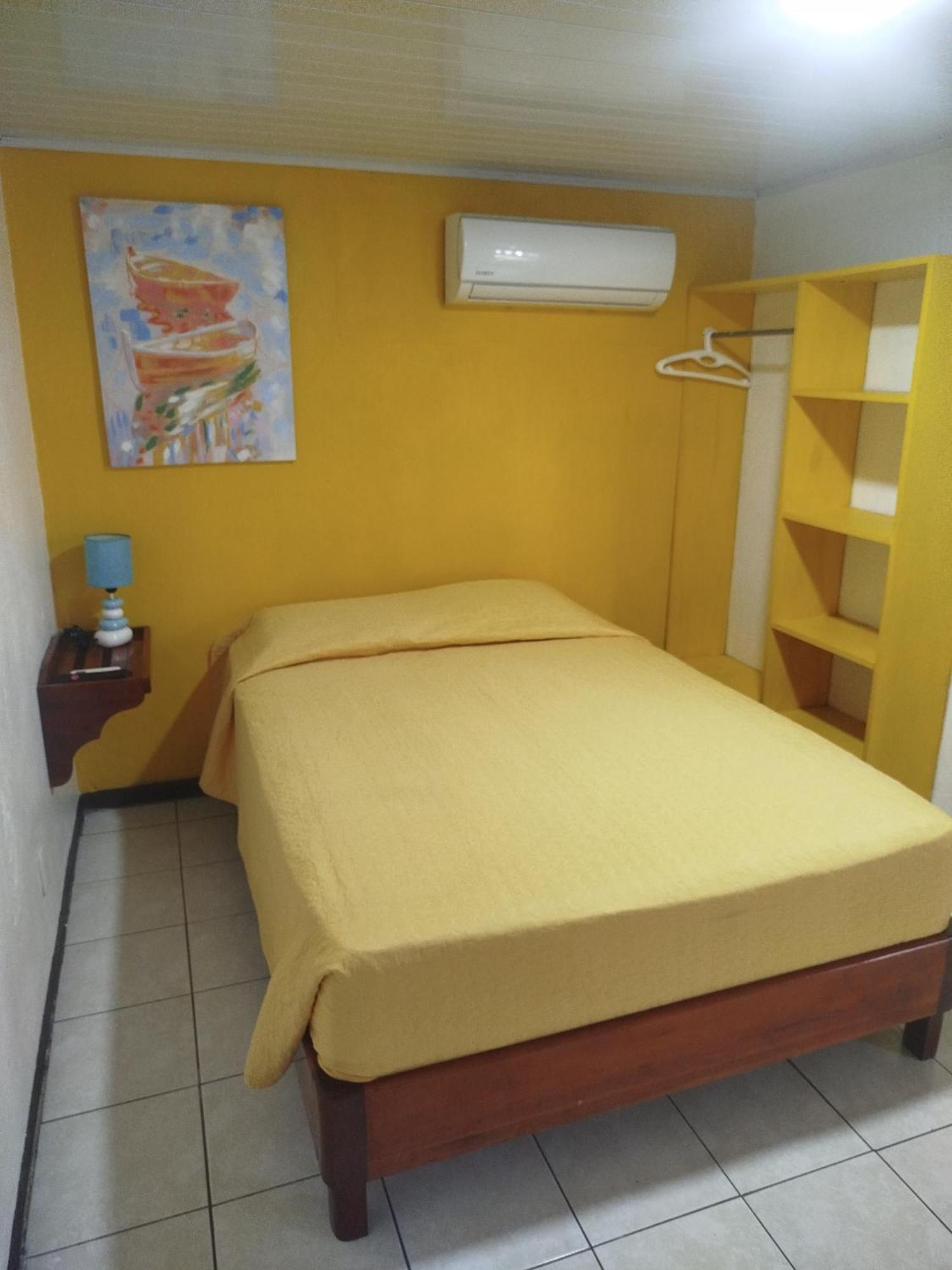 Hotel Pez Gallo Golfito Dış mekan fotoğraf